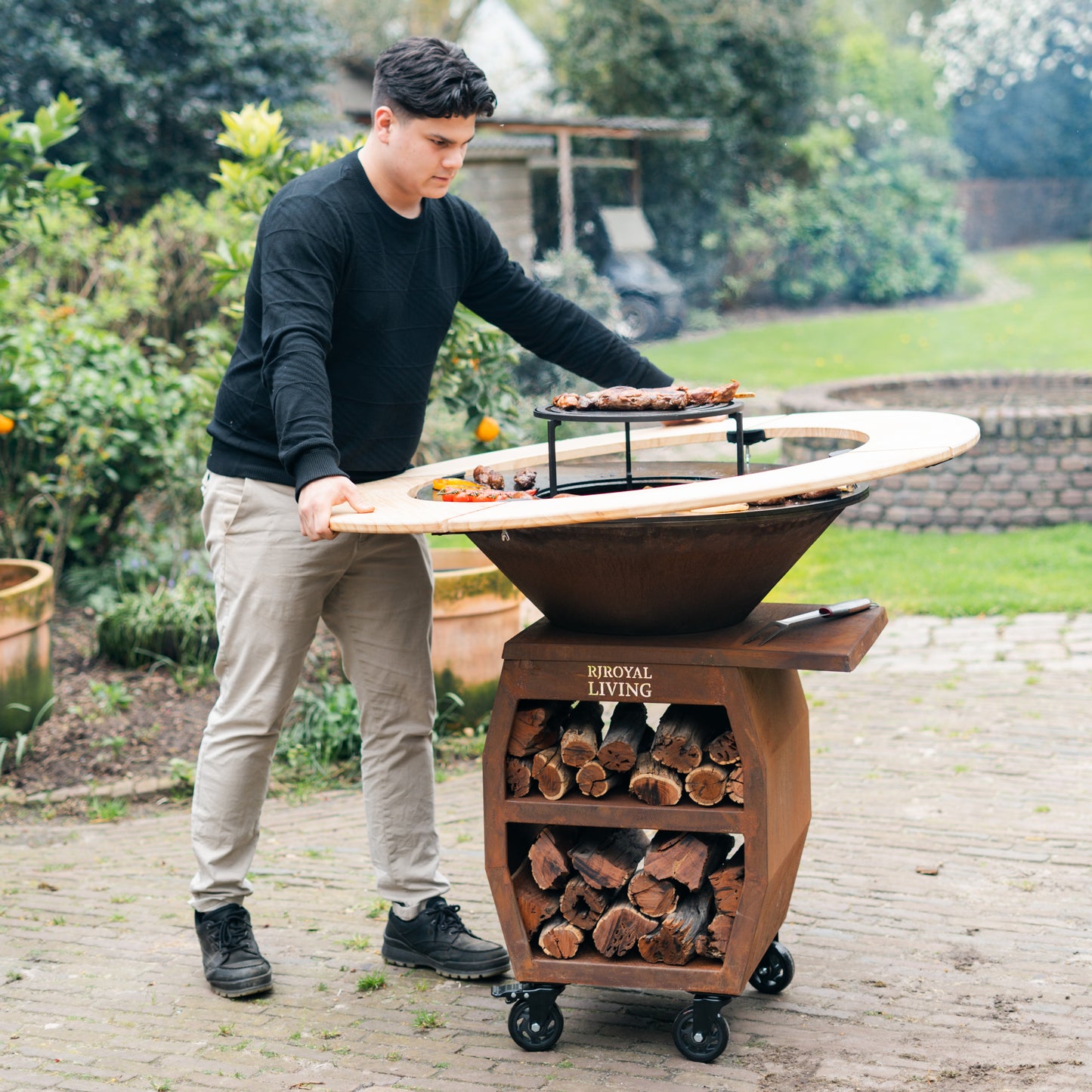 BBQ Plancha Grill Compañero XXL 2.0 Cortenstahl - Mit Holzumrandung Mesa