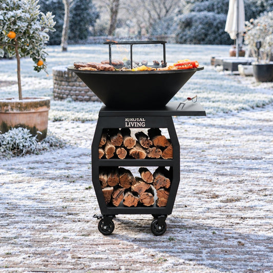 BBQ Plancha Grill Compañero XXL Blackline - Mit Schürhaken und Holzaufbewahrung Ø80cm — Wintermotiv