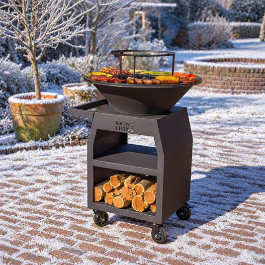 BBQ Plancha Grill Maestro Ø70cm Blackline - Mit großen Rädern und Holzlagerung — Wintermotiv