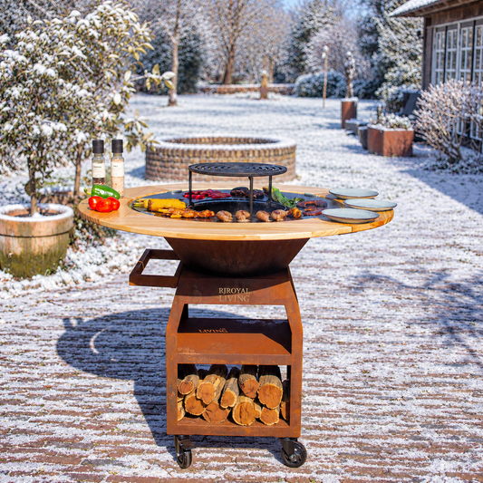 BBQ Plancha Grill Maestro XXL Ø80cm Cortenstahl – Mit Holzumrandung Mesa — Wintermotiv
